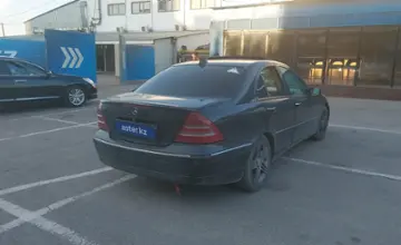 Mercedes-Benz C-Класс 2002 года за 1 650 000 тг. в Алматы фото 3