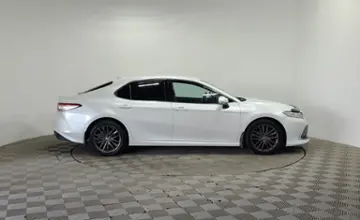 Toyota Camry 2021 года за 14 990 000 тг. в Алматы фото 4