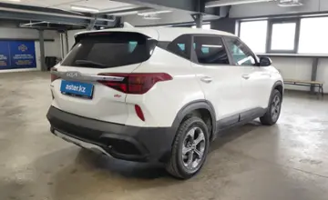 Kia Seltos 2022 года за 8 400 000 тг. в Астана фото 3