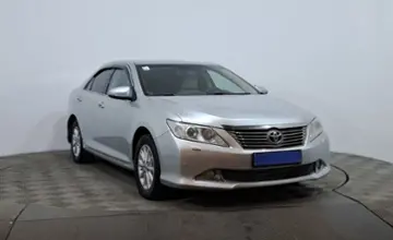 Toyota Camry 2013 года за 7 790 000 тг. в Астана фото 3