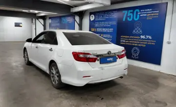 Toyota Camry 2014 года за 7 990 000 тг. в Астана фото 4