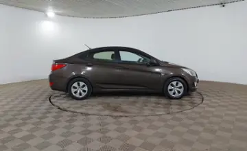 Hyundai Solaris 2015 года за 4 590 000 тг. в Шымкент фото 4