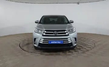 Toyota Highlander 2019 года за 14 590 000 тг. в Шымкент фото 2