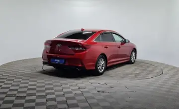 Hyundai Sonata 2019 года за 7 390 000 тг. в Алматы