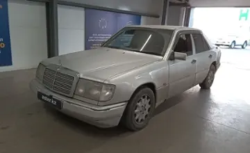 Mercedes-Benz E-Класс 1993 года за 990 000 тг. в Астана фото 1
