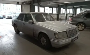 Mercedes-Benz E-Класс 1993 года за 990 000 тг. в Астана фото 2