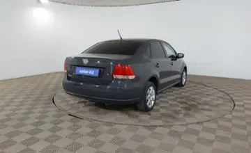 Volkswagen Polo 2015 года за 4 990 000 тг. в Шымкент