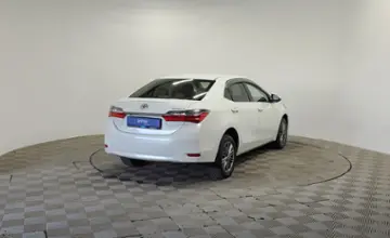 Toyota Corolla 2018 года за 7 900 000 тг. в Алматы