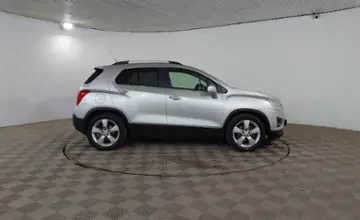 Chevrolet Tracker 2014 года за 5 490 000 тг. в Шымкент фото 4