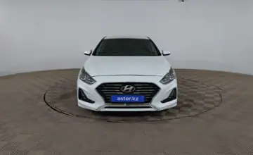 Hyundai Sonata 2017 года за 7 290 000 тг. в Шымкент фото 2