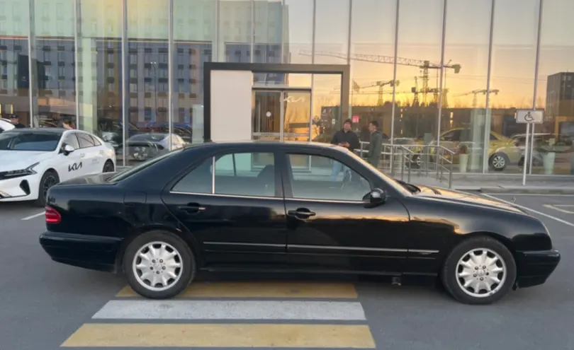 Mercedes-Benz E-Класс 2001 года за 4 200 000 тг. в Шымкент фото 4