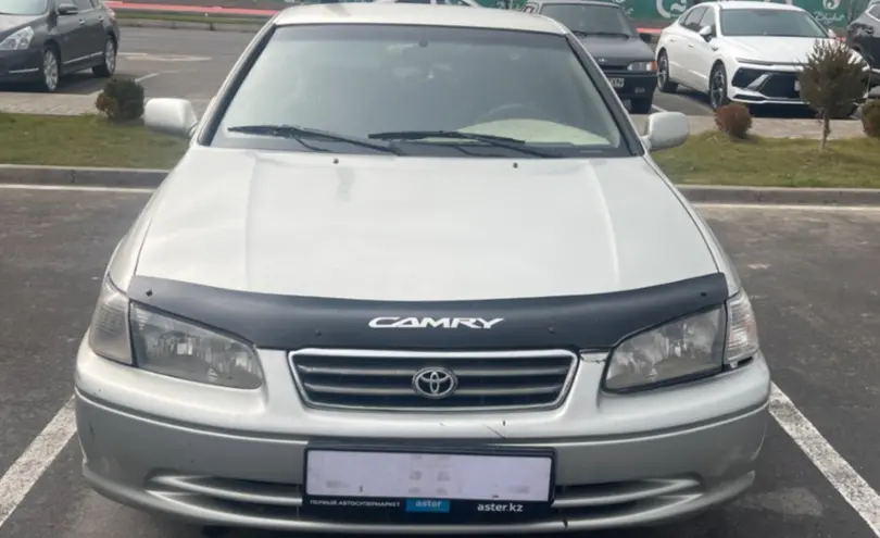Toyota Camry 2000 года за 3 100 000 тг. в Шымкент фото 2