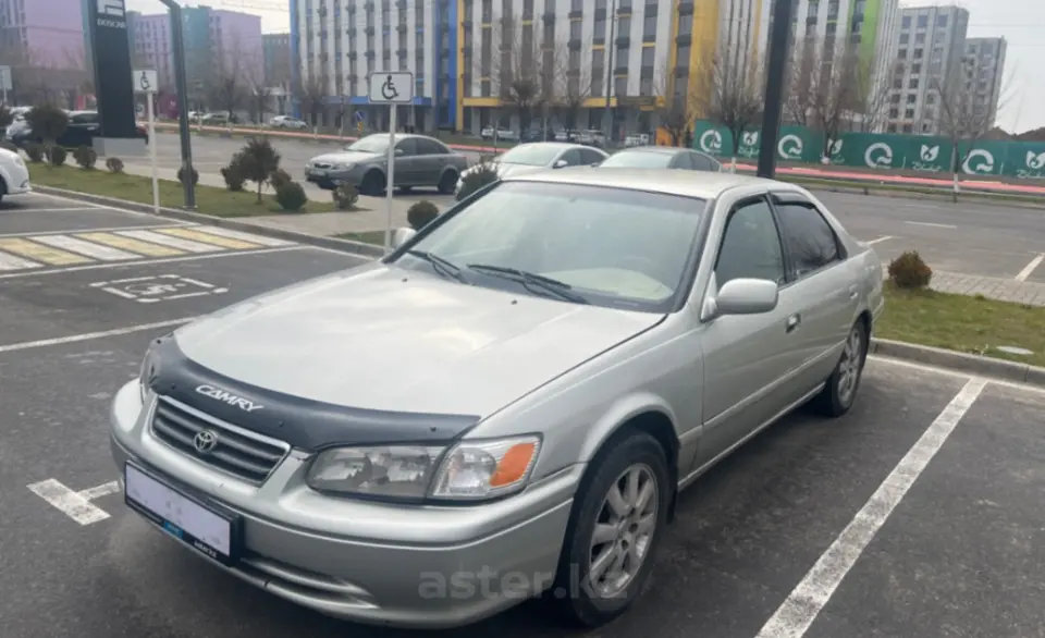 Toyota Camry 2000 года за 3 100 000 тг. в Шымкент