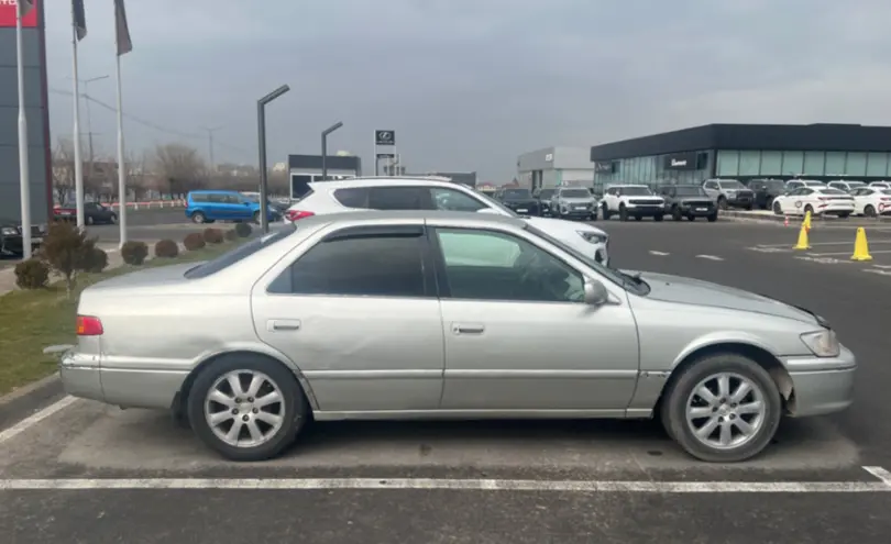 Toyota Camry 2000 года за 3 100 000 тг. в Шымкент фото 4