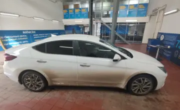 Hyundai Elantra 2020 года за 7 500 000 тг. в Астана фото 4
