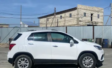 Chevrolet Tracker 2020 года за 7 200 000 тг. в Атырау фото 4