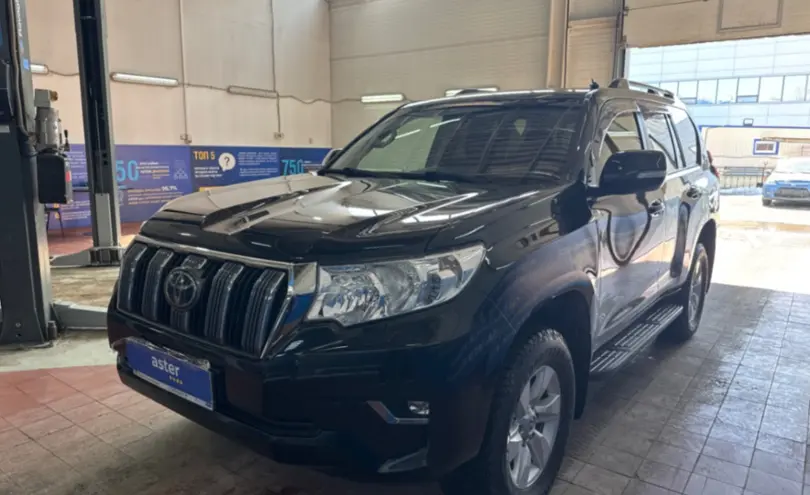 Toyota Land Cruiser Prado 2021 года за 23 000 000 тг. в Астана