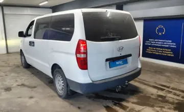 Hyundai Starex 2010 года за 7 000 000 тг. в Астана фото 4