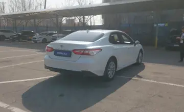 Toyota Camry 2021 года за 13 950 000 тг. в Алматы фото 3
