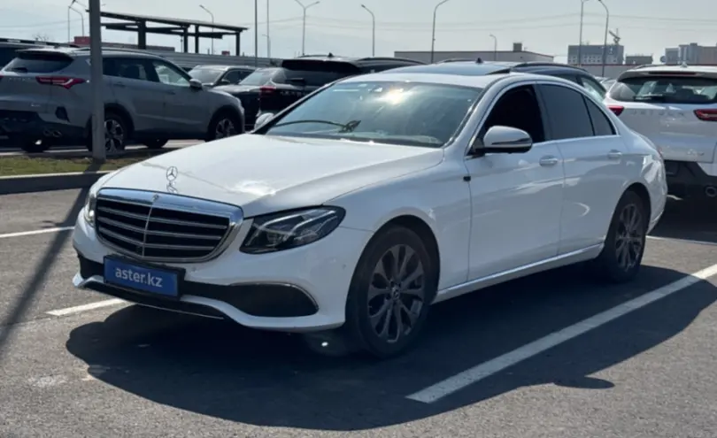 Mercedes-Benz E-Класс 2018 года за 18 000 000 тг. в Алматы