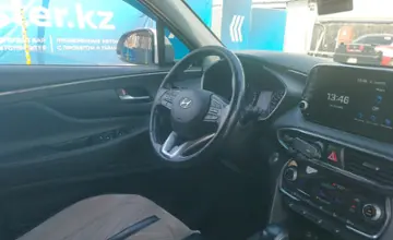 Hyundai Santa Fe 2020 года за 12 500 000 тг. в Алматы фото 5