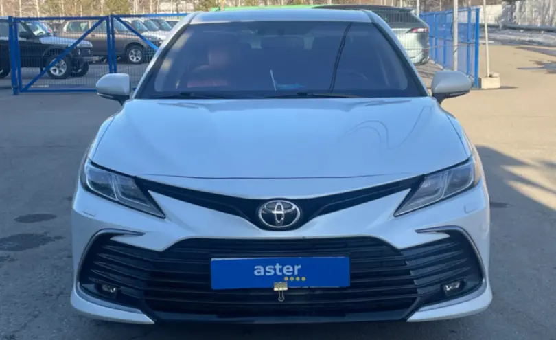 Toyota Camry 2021 года за 14 000 000 тг. в Усть-Каменогорск фото 2