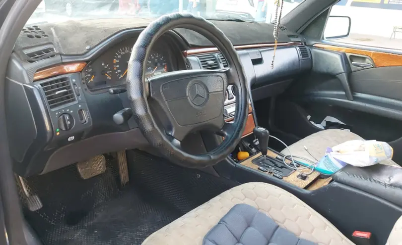 Mercedes-Benz E-Класс 1997 года за 2 500 000 тг. в Шымкент фото 5
