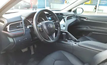 Toyota Camry 2018 года за 11 200 000 тг. в Шымкент фото 5