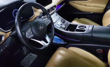 Hyundai Santa Fe 2021 года за 18 000 000 тг. в Астана фото 5