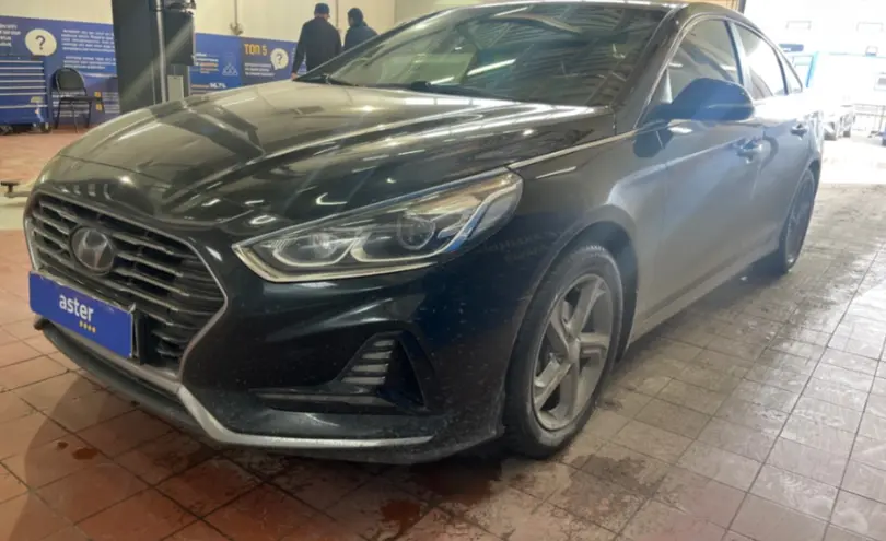 Hyundai Sonata 2019 года за 7 500 000 тг. в Астана