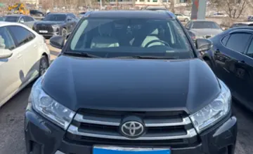 Toyota Highlander 2016 года за 13 000 000 тг. в Астана фото 2