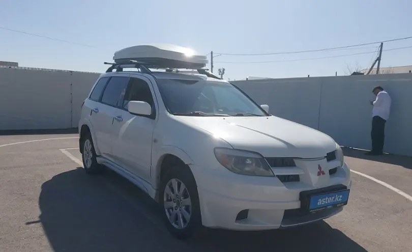 Mitsubishi Outlander 2004 года за 4 000 000 тг. в Шымкент фото 2