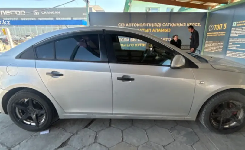 Chevrolet Cruze 2010 года за 4 500 000 тг. в Талдыкорган фото 4