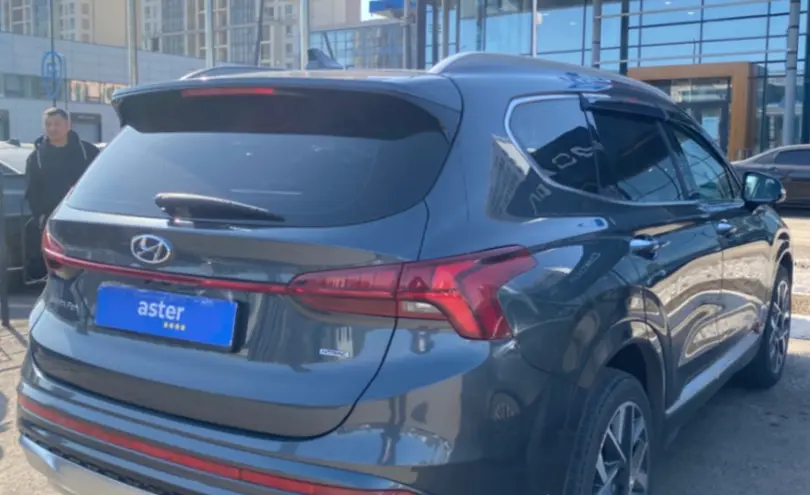 Hyundai Santa Fe 2021 года за 15 000 000 тг. в Астана фото 5