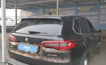 BMW X5 2019 года за 26 000 000 тг. в Алматы