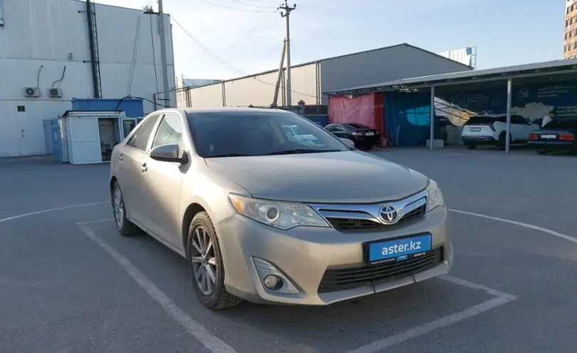 Toyota Camry 2013 года за 9 000 000 тг. в Шымкент фото 2