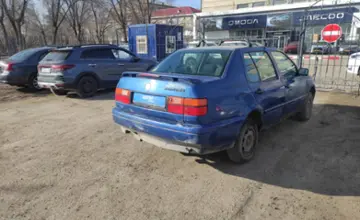Volkswagen Vento 1995 года за 800 000 тг. в Актобе
