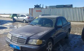 Mercedes-Benz C-Класс 1999 года за 1 200 000 тг. в Караганда фото 1