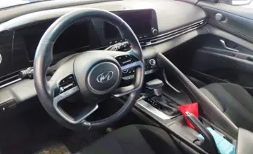 Hyundai Elantra 2022 года за 9 000 000 тг. в Астана фото 5