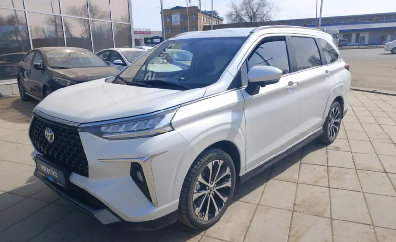 Toyota Veloz 2023 года за 10 500 000 тг. в Уральск