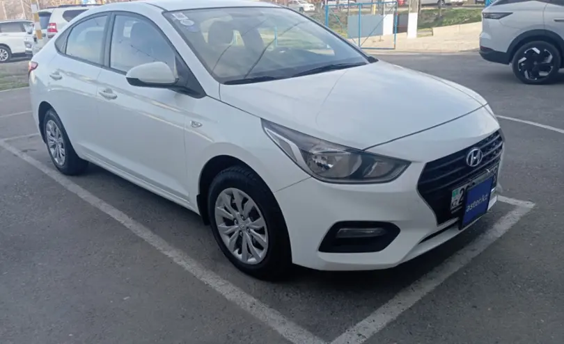 Hyundai Accent 2018 года за 6 000 000 тг. в Тараз фото 3