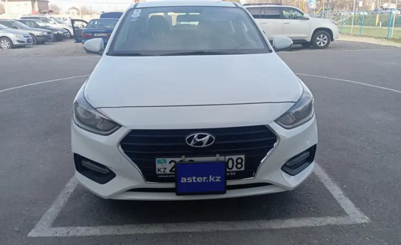 Hyundai Accent 2018 года за 6 000 000 тг. в Тараз фото 2