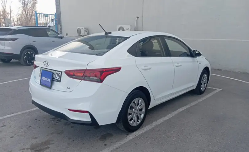 Hyundai Accent 2018 года за 6 000 000 тг. в Тараз фото 5