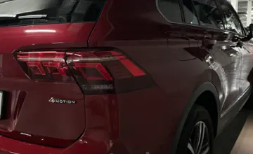 Volkswagen Tiguan 2021 года за 20 000 000 тг. в Алматы