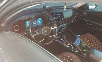 Hyundai Elantra 2022 года за 8 500 000 тг. в Алматы фото 5