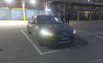 Hyundai Elantra 2022 года за 8 500 000 тг. в Алматы фото 2