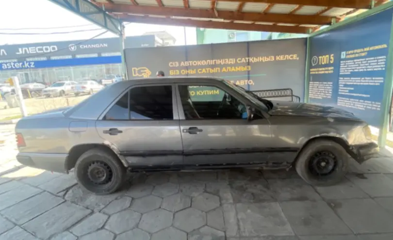 Mercedes-Benz W124 1988 года за 800 000 тг. в Талдыкорган фото 4
