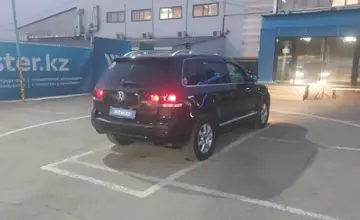 Volkswagen Touareg 2007 года за 4 500 000 тг. в Алматы фото 3
