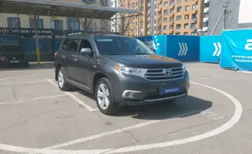 Toyota Highlander 2011 года за 11 000 000 тг. в Алматы фото 2