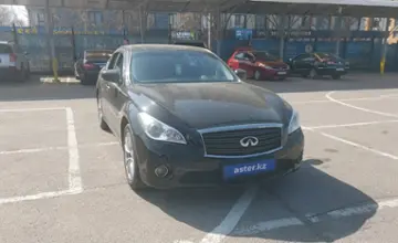 Infiniti Q70 2014 года за 11 500 000 тг. в Алматы фото 2